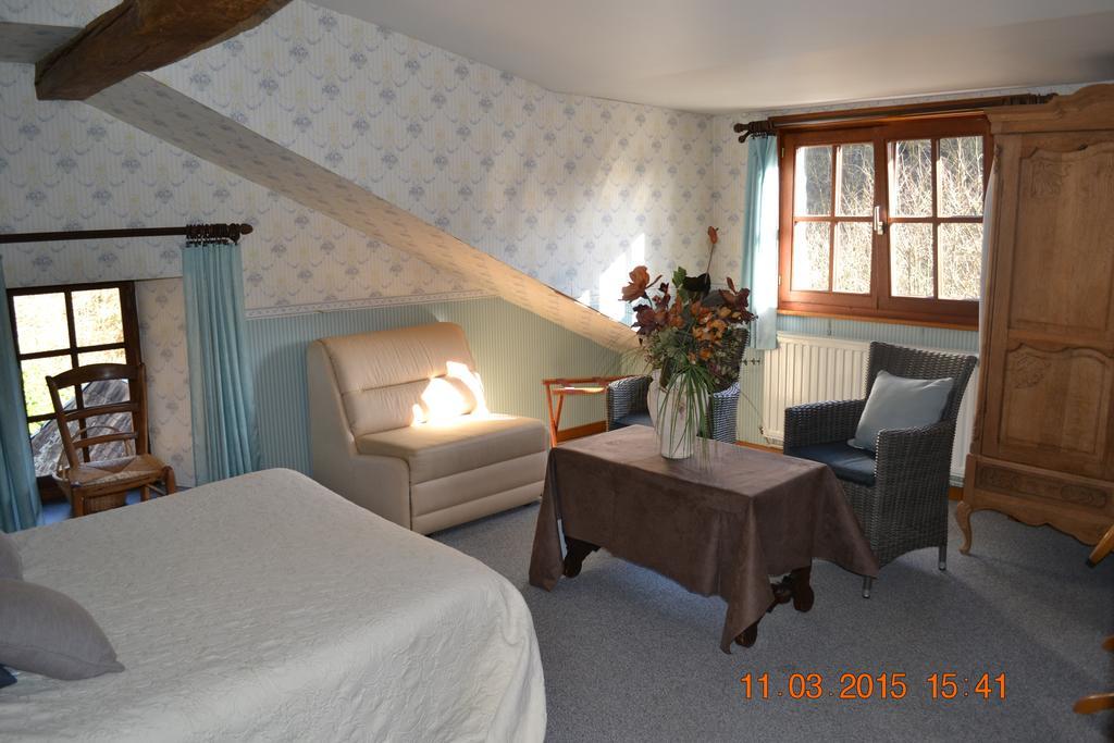 Auberge Au Naturel Des Ardennes Rochehaut Szoba fotó